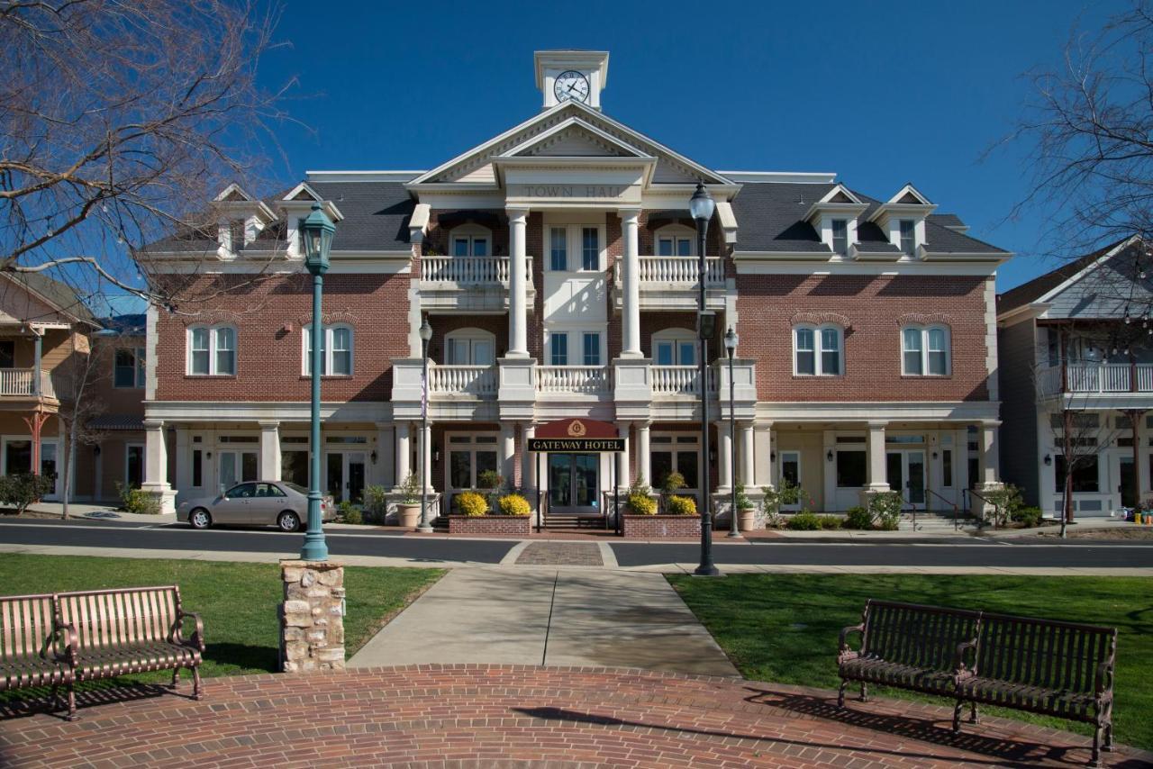 Gateway Hotel, Trademark Collection By Wyndham Copper Cove Subdivision Εξωτερικό φωτογραφία